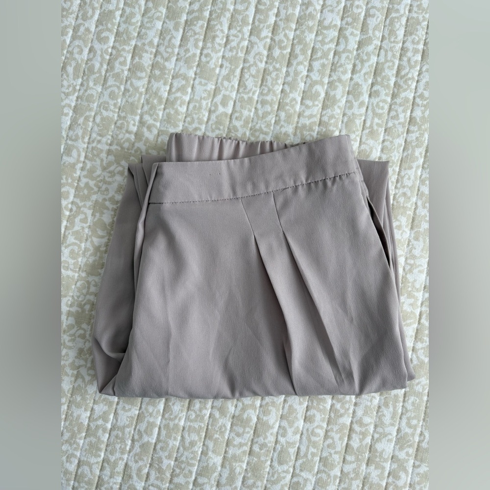 Topshop Silky Formal Joggers | Tulip Pleated Cinched Ankle | Oat Beige | Size 8 - Picture 12 of 15